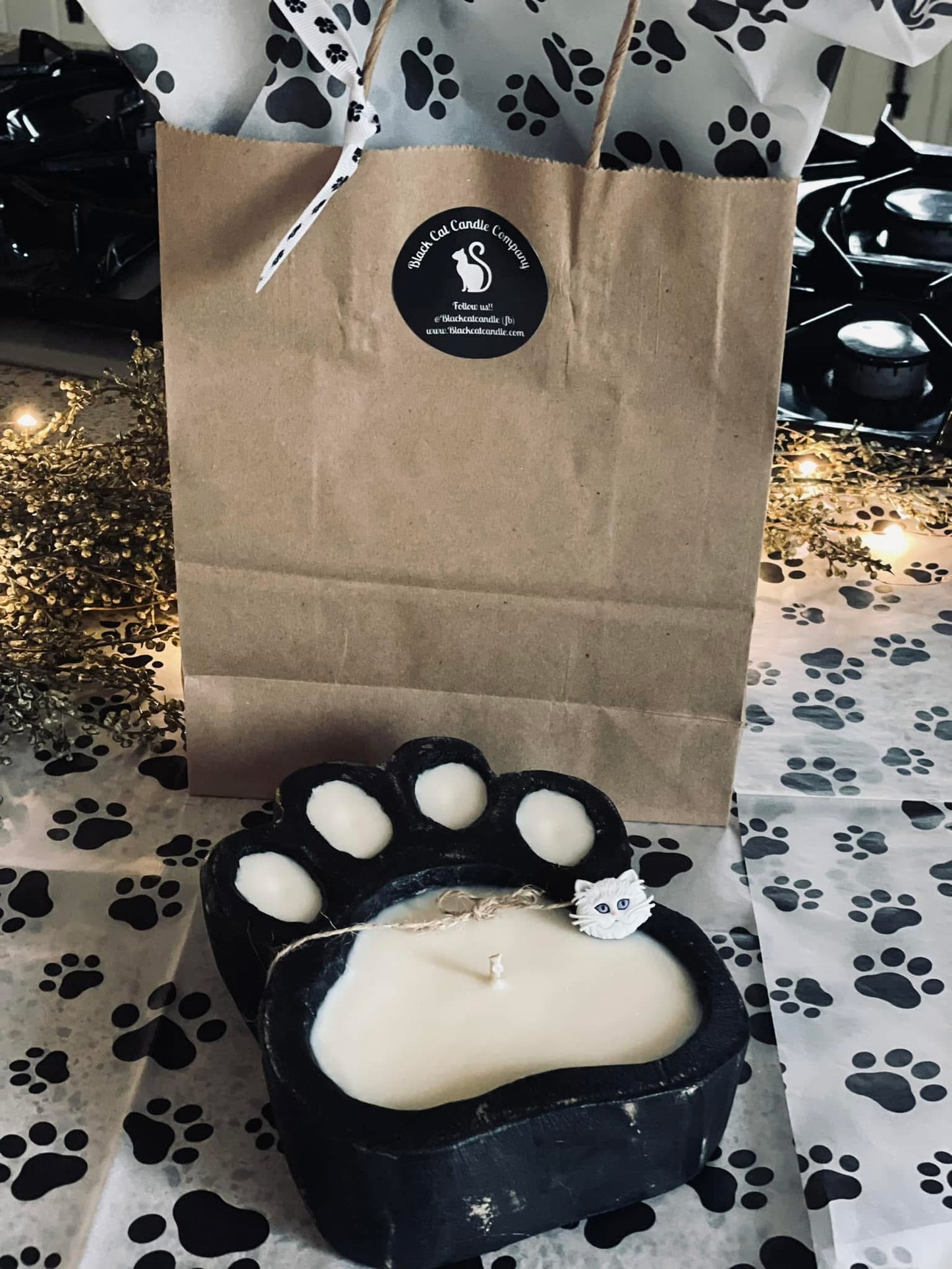 Paw Print Candle 🐾